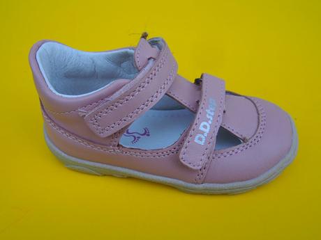 Detské kožené barefoot sandálky ddstep, d.d.step,20 - 25