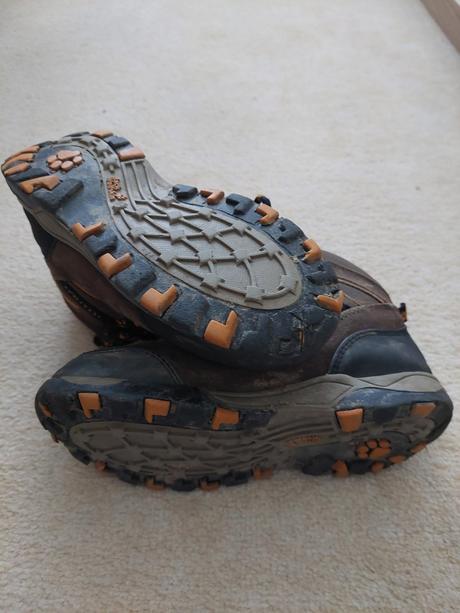 Turistická obuv, jack wolfskin,32