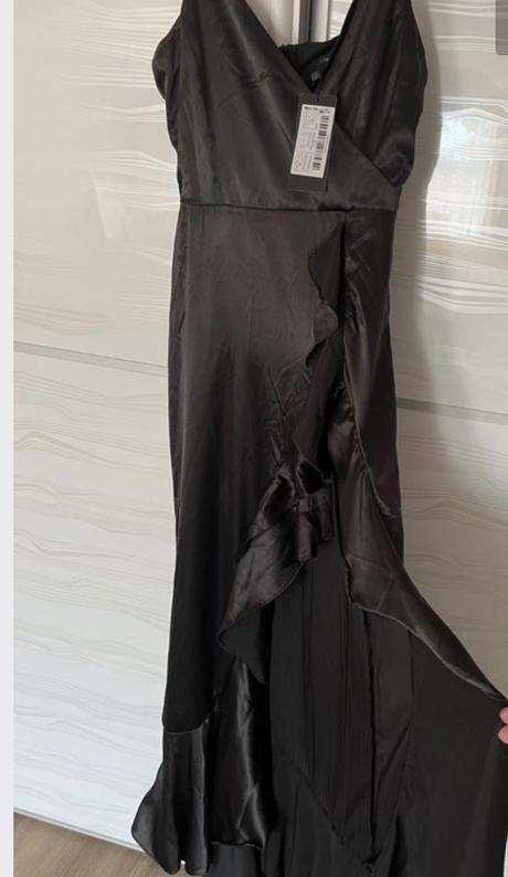 Spolocenske satenove saty, 40