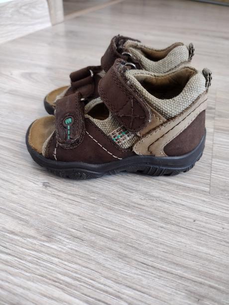 Sandálky, č. 19, elefanten,19