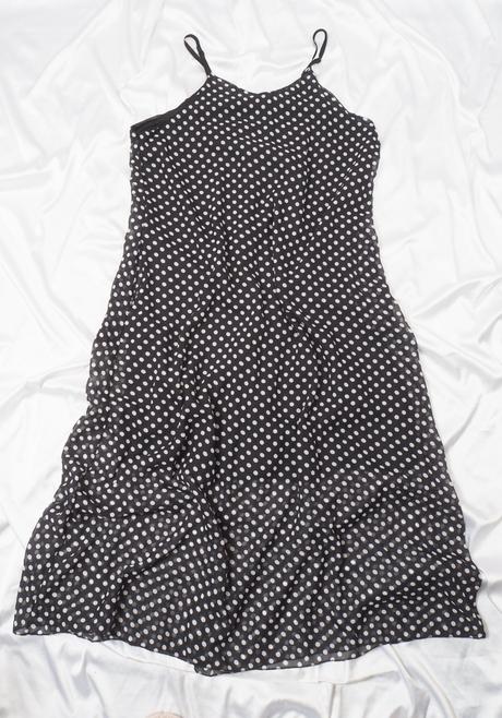 Kvalitné letné šaty, 44