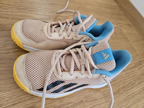 Tenisky adidas  cournflash na tenis, adidas,32