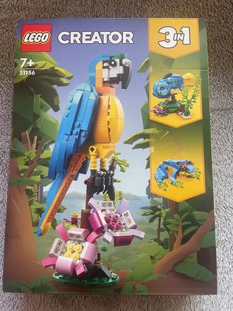 Lego 31136,