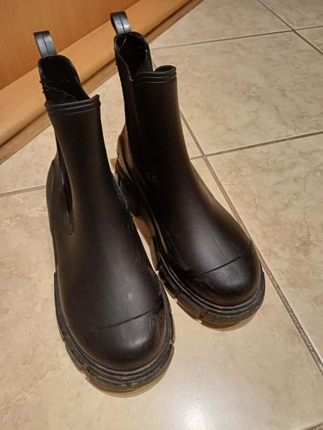 Gumenné čižmy, 36