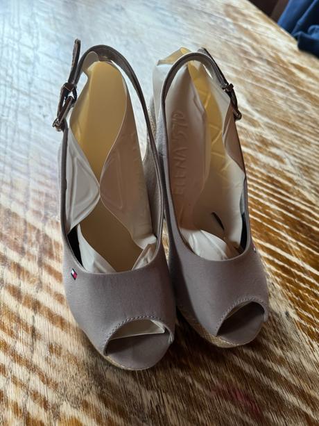 Topánky, tommy hilfiger,37