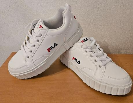 Botasky, fila,42