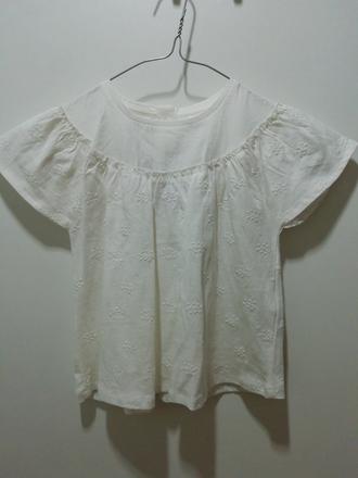 Biele vyšívané tričko zara, zara,98