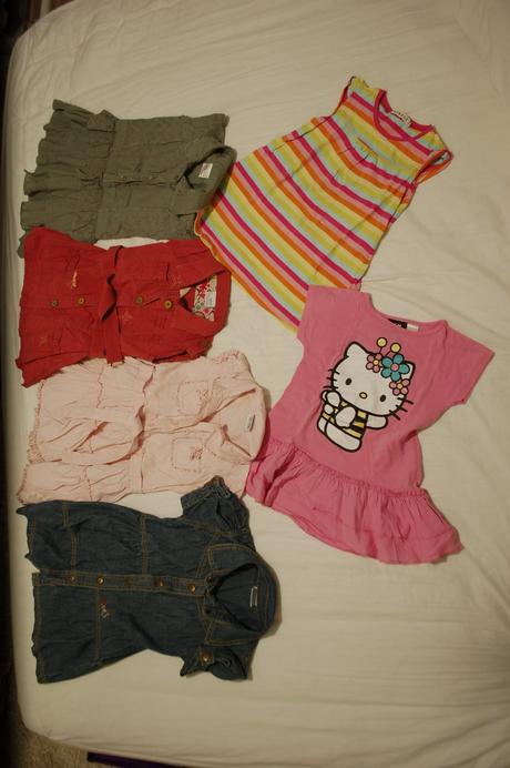 6 x šaty z toho 4 x next v top stave veľkosť 92 cm, 86–98