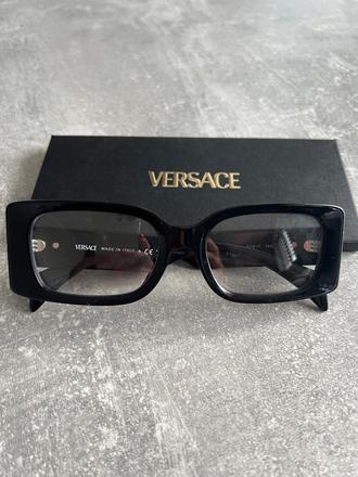 Dioptricke okuliare, versace
