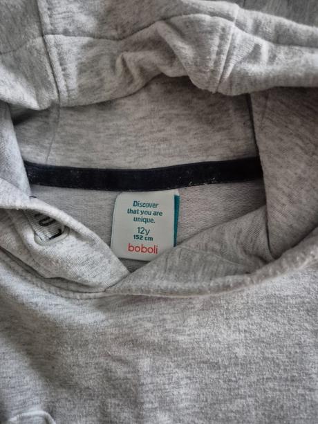 Teplákove šaty, 152