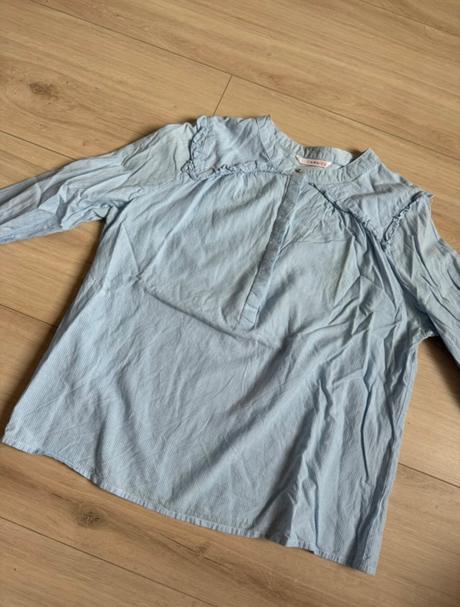 Bledomodra bluzka, camaieu,38