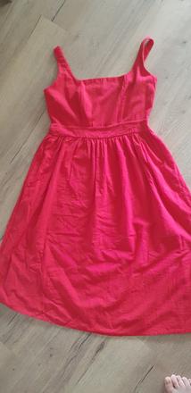 Cervene letne saty, m