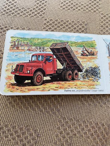 Krásne leporelo československé osobné autá,
