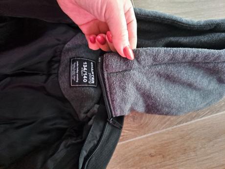 Zimná bunda, chapter young,140