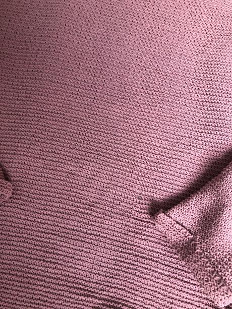 Ružový pletený jarny sveter, s