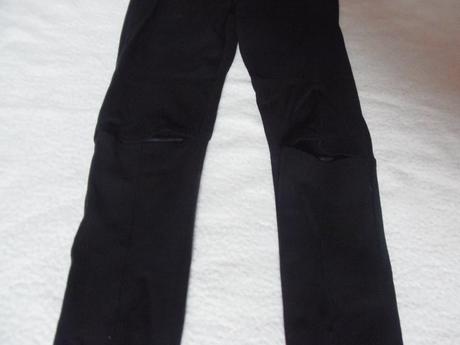 Nohavice - prestrih na kolenách, xs