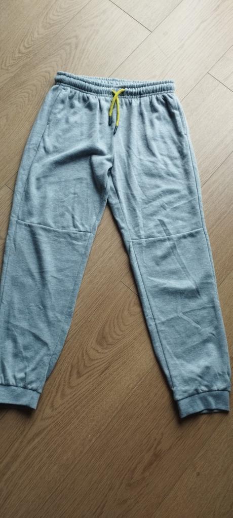 Crivit tepláky, crivit,146