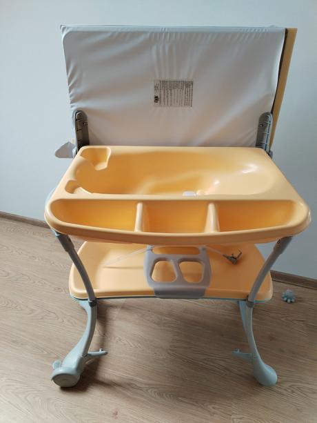 Prebalovaci pult s vanickou, 