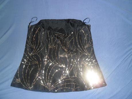 Flitrovaný sviatočný vystužený korzetík , 34