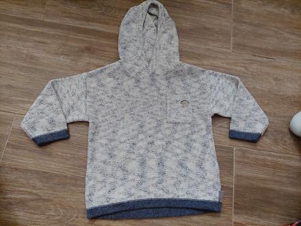 Pulover č.104, next,104