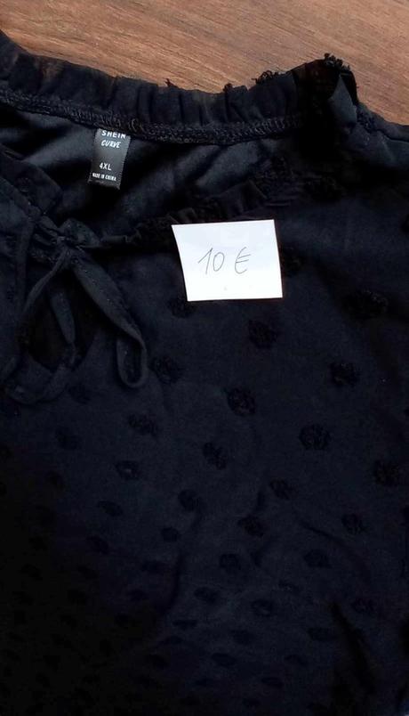 Šaty s čipkou, 4xl