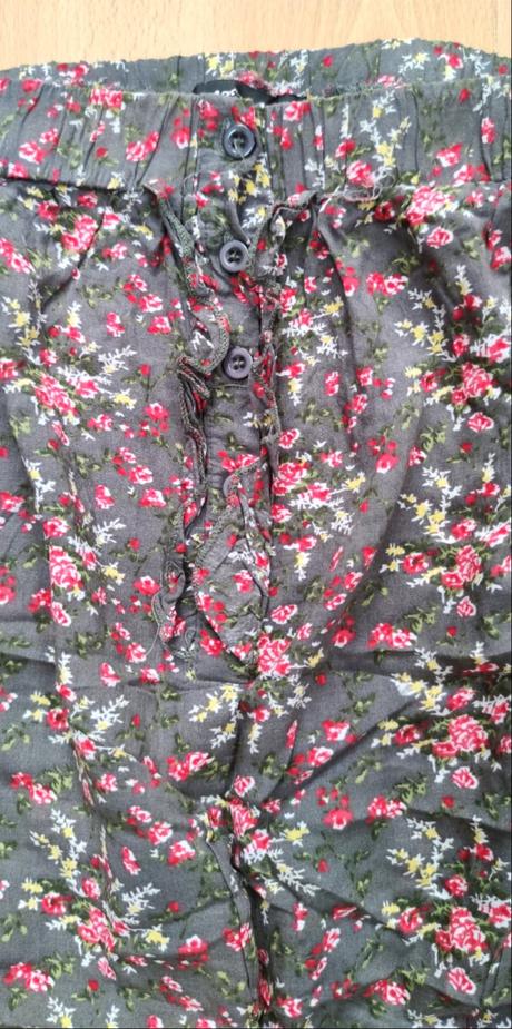 Letna kombineza - kvietkovana, 140