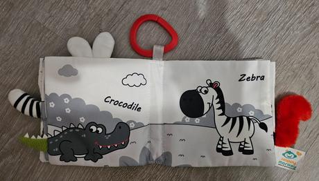 Senzorická knižka  kráľovstvo zvierat, 