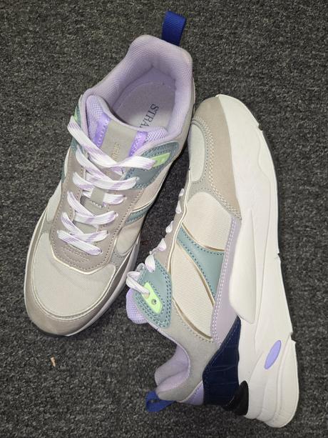 Tenisky vel.38, stradivarius,38