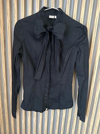 Elegantná košeľa s mašľou, 34