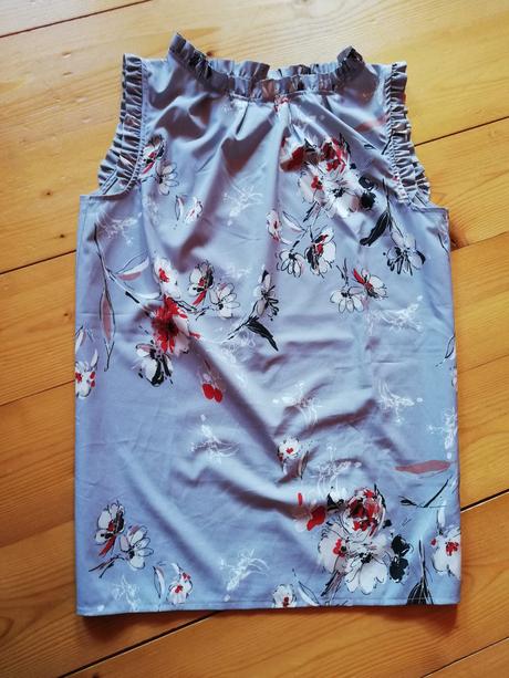 Predám dámsku blúzku, s