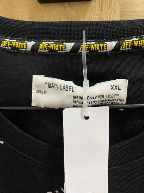 Off white čierne tričko, l