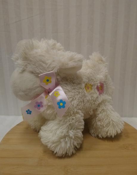 Plyšová biela bečiaca ovečka, 25 cm,