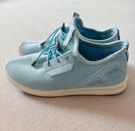 Svetlomodré ľahké slip-on tenisky, 36