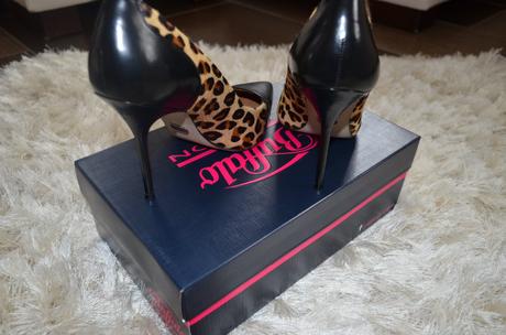 Nenosené kožené lodičky značky buffalo, 38