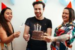 Priateľova rodina ma ignoruje: Mám to brať osobne?