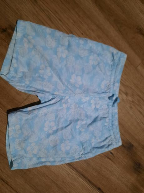 Kraťasky_ chn4, sinsay,140