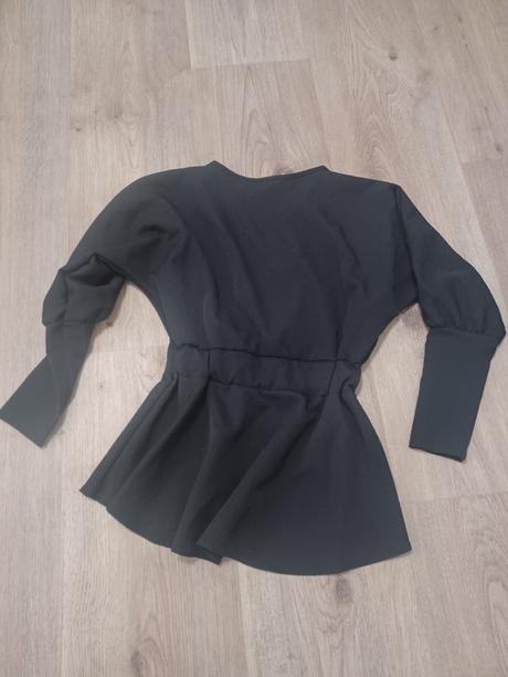 Top s dlhým rukávom, s