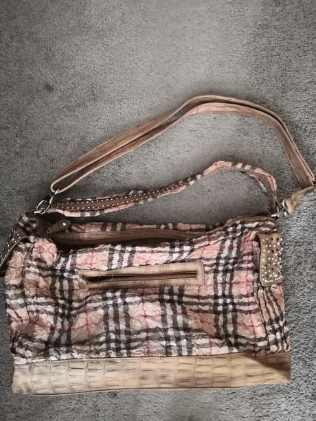 Dámska kabelka, 