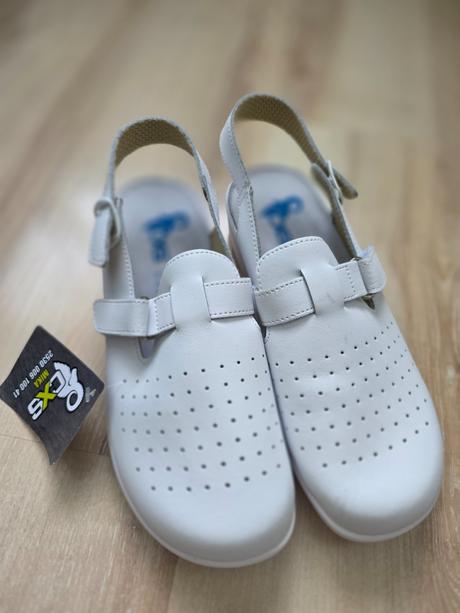 Nové zdravotnícke topánky 41, 41