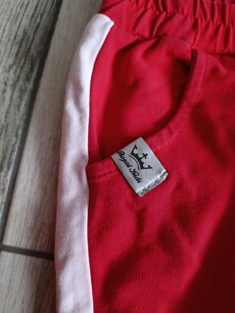 Balík 122 teplaky, 122–134