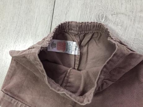 Dievcenske kratke nohavice 12-18 mesiacov, f&f,86