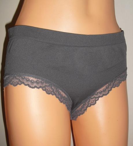 Gina mama nohavicky, gina,l