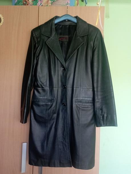 Koženka, l