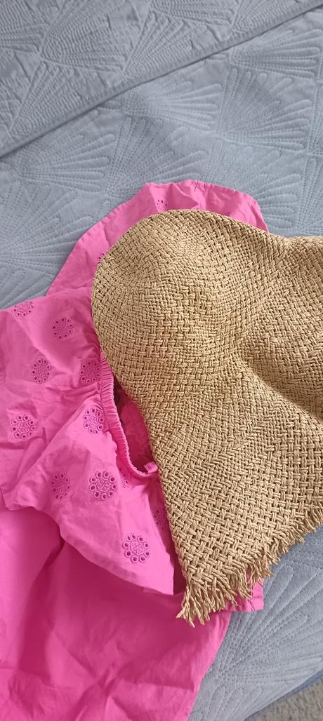 Klobúk na horúce, letné dni, lindex