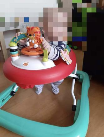 Bright starts chodítko roaming safari walk-a-bout, 