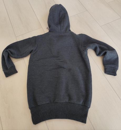 Predám chlapčenskú mikinu, 