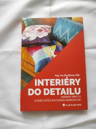 Kniha interiéry, 