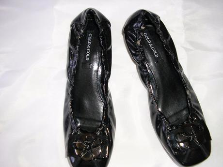 Čierne balerinky na malickom opatku  leskle, 38