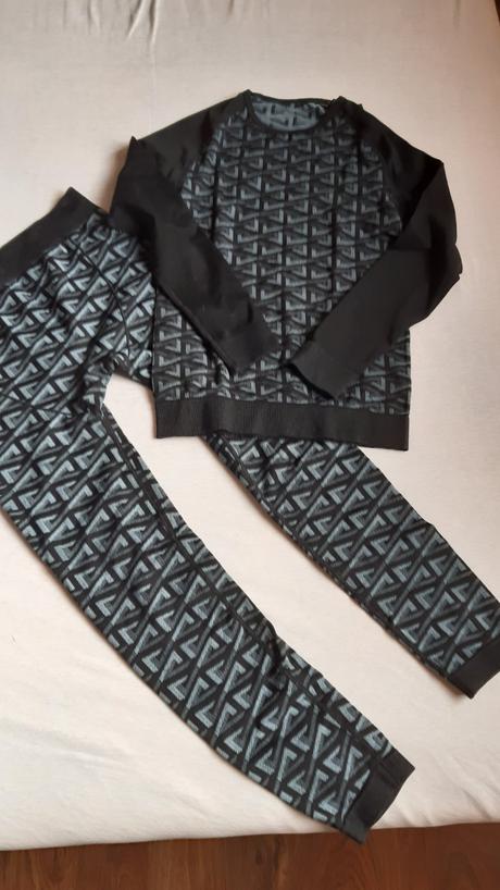 Lyžiarska spodná bielizeň, 134