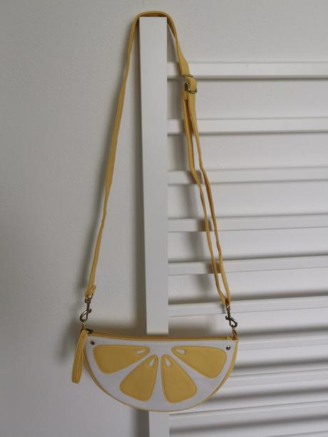 Kabelka citrón, 